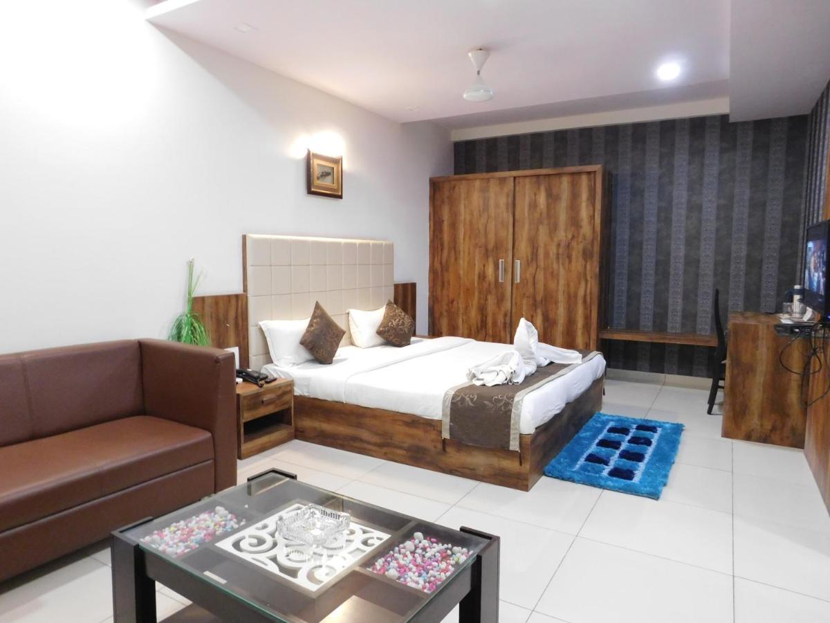 Hotel Shiva Club And Resort Mundra Buitenkant foto