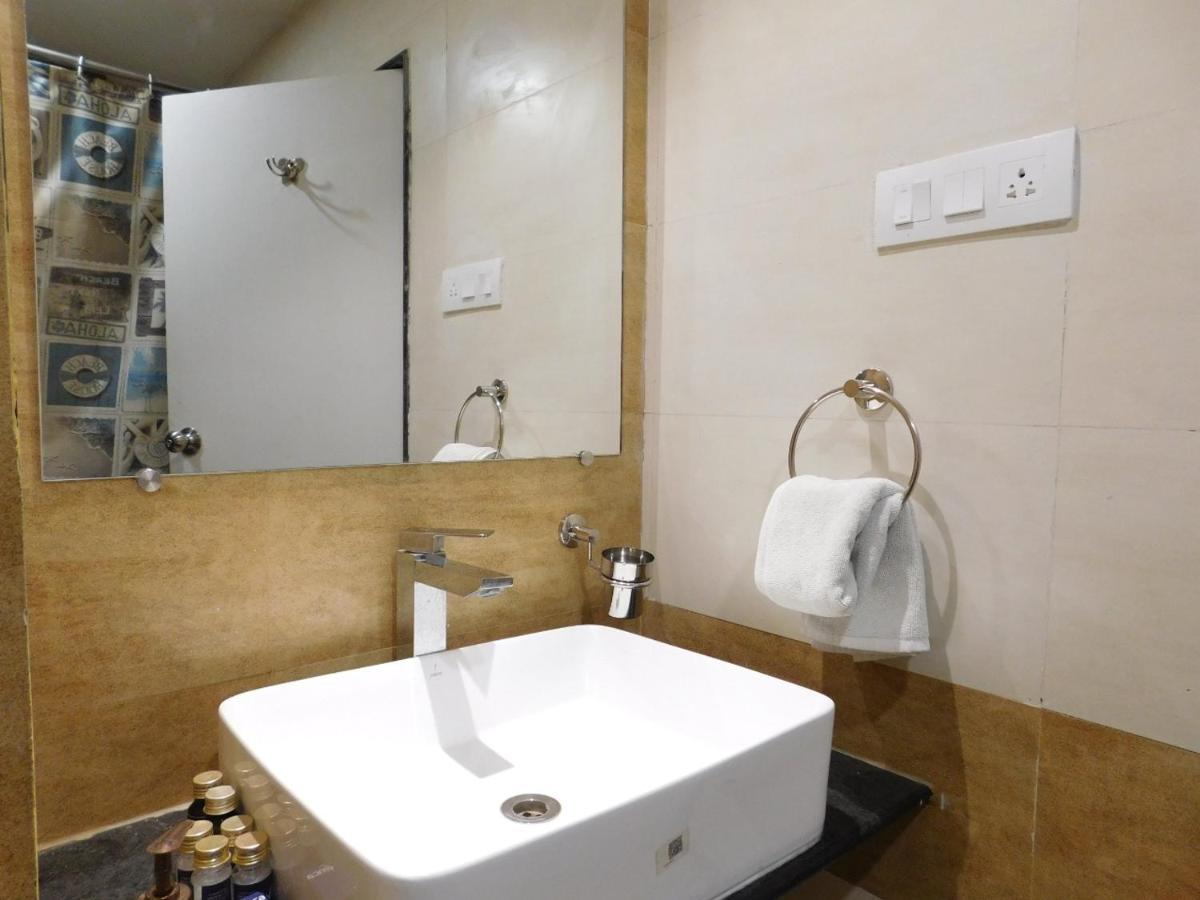 Hotel Shiva Club And Resort Mundra Buitenkant foto