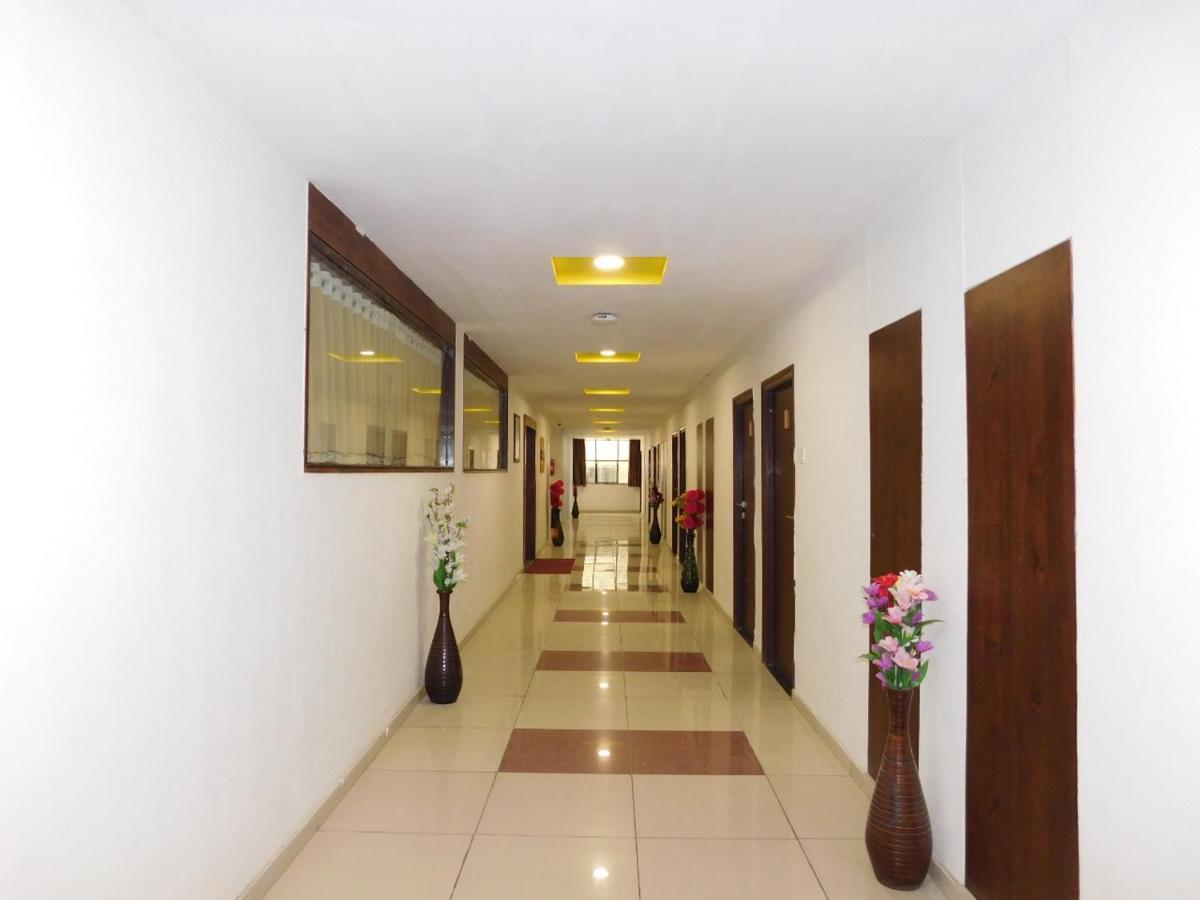 Hotel Shiva Club And Resort Mundra Buitenkant foto