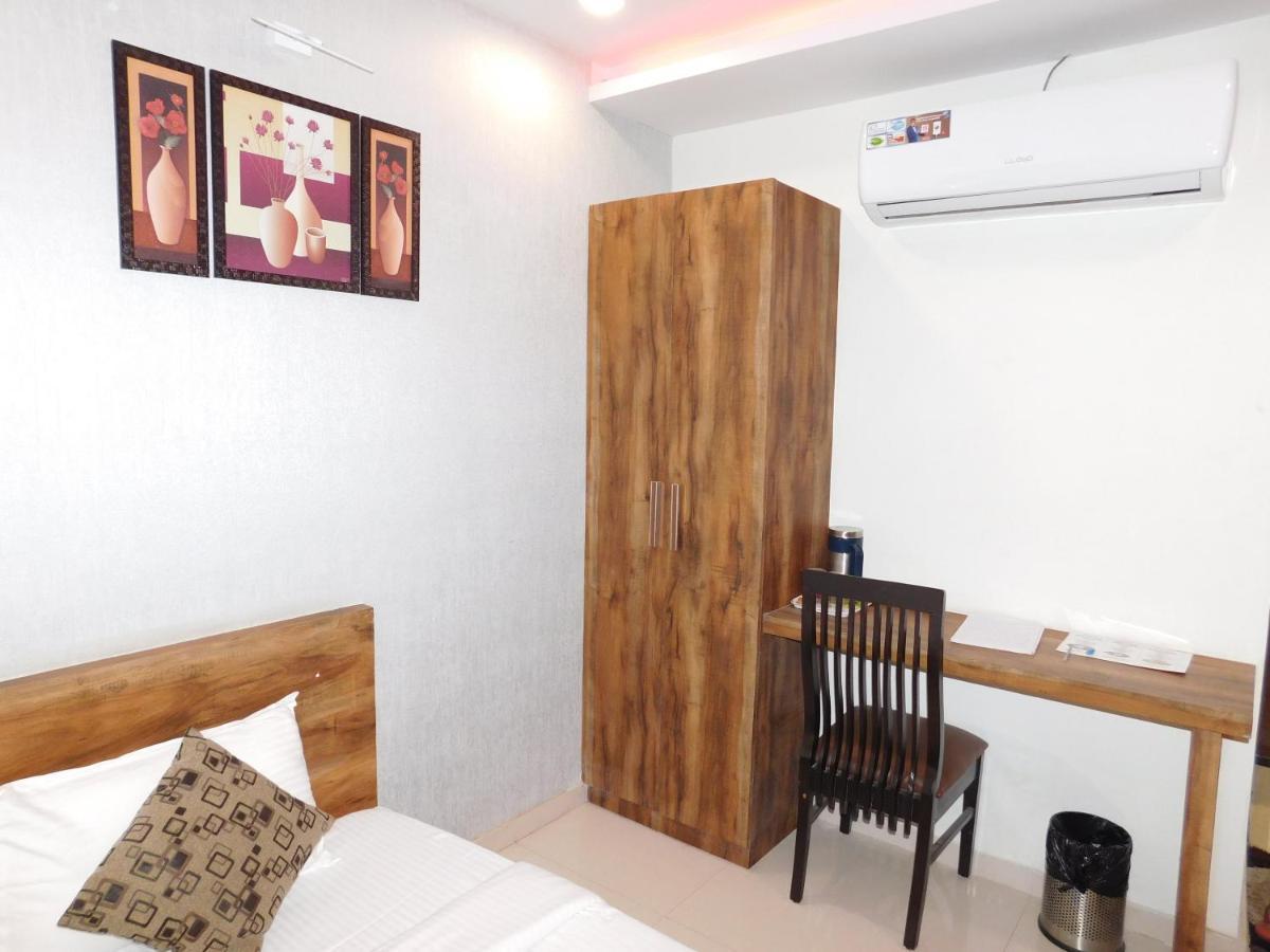 Hotel Shiva Club And Resort Mundra Buitenkant foto