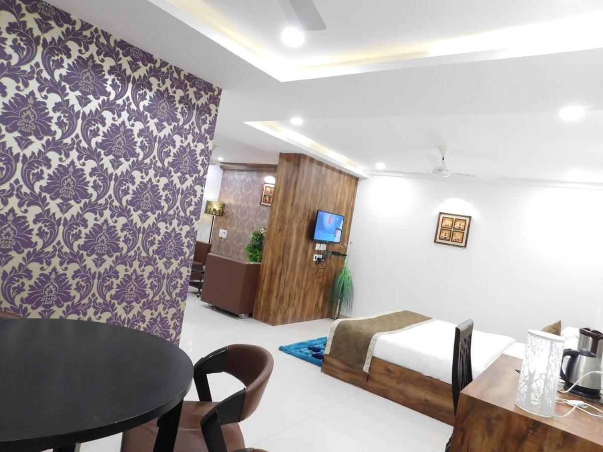 Hotel Shiva Club And Resort Mundra Buitenkant foto