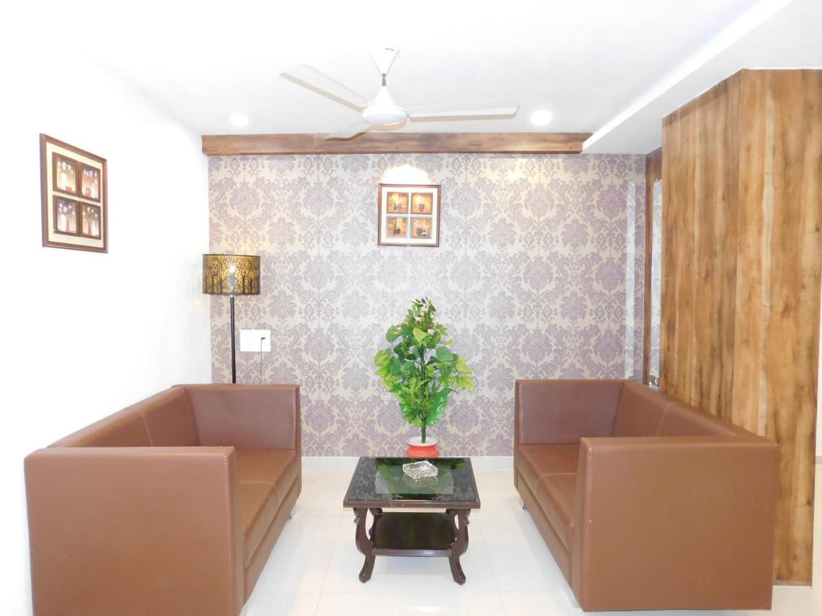 Hotel Shiva Club And Resort Mundra Buitenkant foto