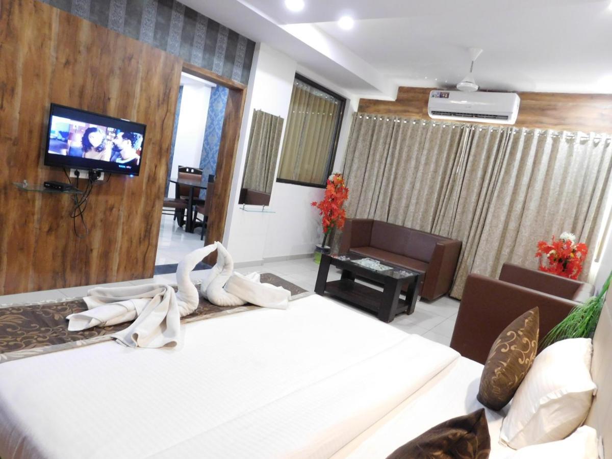 Hotel Shiva Club And Resort Mundra Buitenkant foto